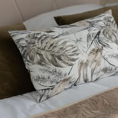 Pozytywny Mokotow With Balcony By Renters