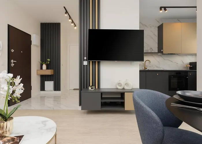 Pozytywny Mokotow With Balcony By Renters Warszawa